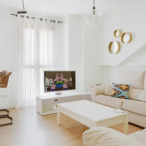 Apartament Caleta Homes - Pompidou, Malaga