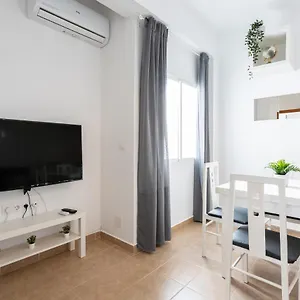 Apartament Holidays2malaga Pasaje Cerca Estacion Tren Ave, Malaga